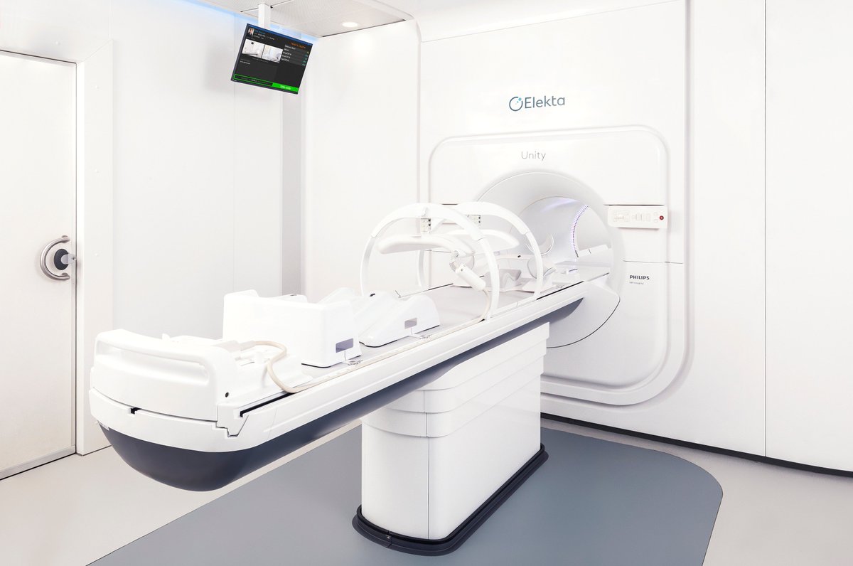 Elekta's tweet image. In this article from @MDAndersonNews, read why @cd_fuller says “All could potentially benefit from this game-changing technology.” #MRlinac #ElektaUnity #radonc #radiotherapy ow.ly/dCDT30nesk3