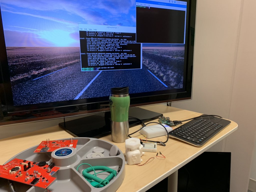 saltavenger's tweet photo. Raspberry pi is officially set up as a WiFi access point. Today: get the gearbox moving #feedandgo #fixit https://t.co/piKP7S1Etz
