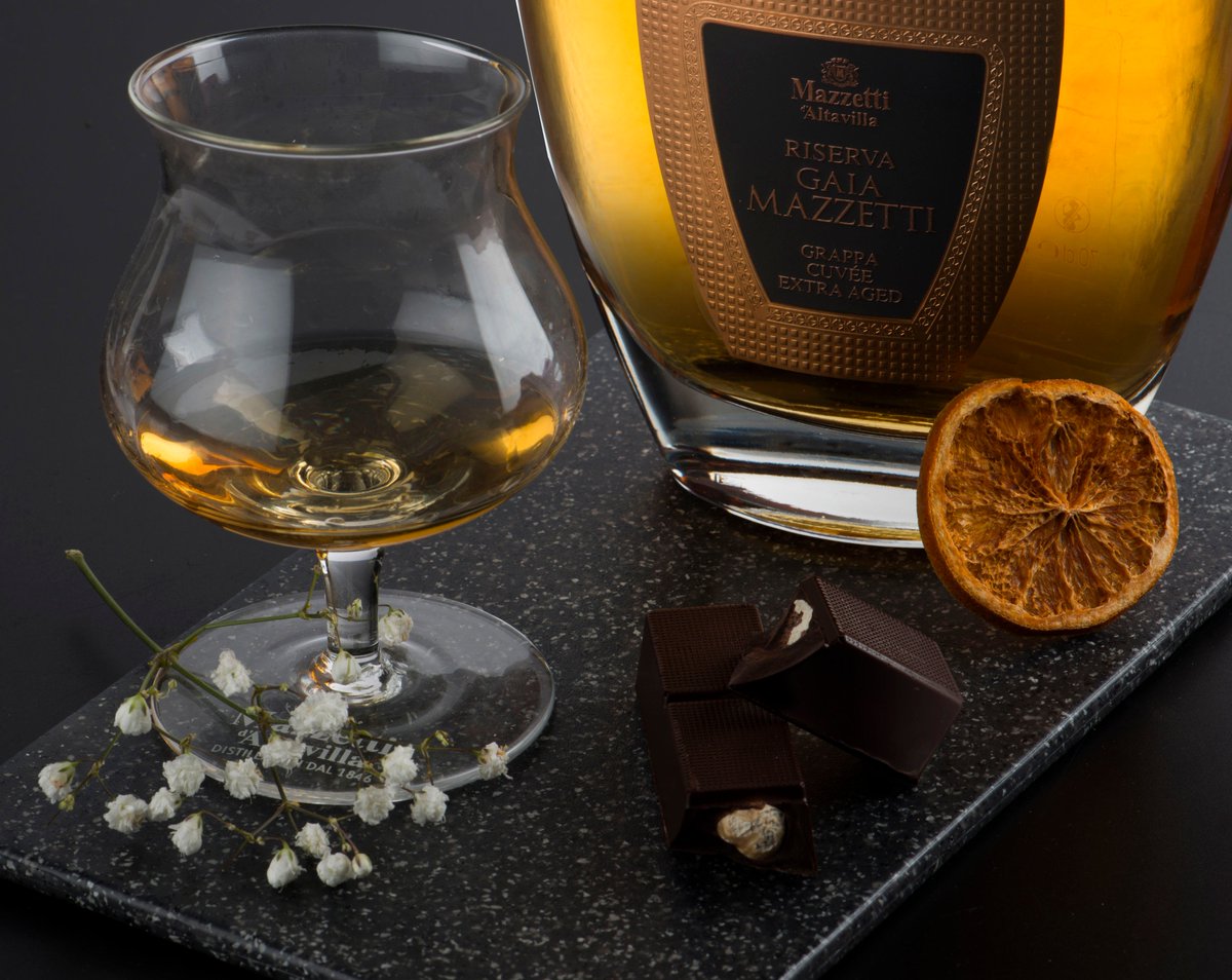 Dal1846Mazzetti's tweet photo. Che fare a #Gennaio? 1) #Visita Guidata Sensoriale presso #Mazzetti d'Altavilla; 2) #Degustazioni presso i 3 #Grappa Store di #Milano, #Marcallo e #Altavilla #Monferrato; 3) #Pranzo/#Cena al #Ristorante #MateriaPrima ogni #weekend, dal 12 gennaio. Info: https://t.co/6yyozXZycG https://t.co/8fl4lUiQ1q