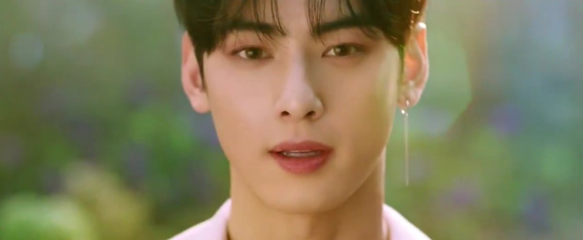 eunwoopics's tweet photo. 🍃🌸🌿🍃🌸🌿🍃🌸🌿 https://t.co/wYTUuMRlt4