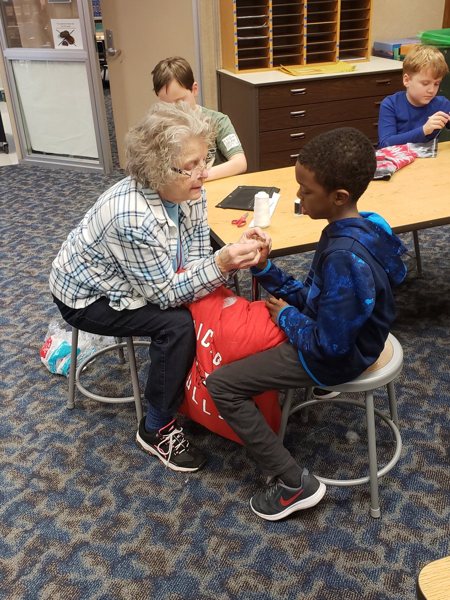 PrincipalArthur's tweet image. #projectGO at @MiddletonElem is off to a great start! #mustangpride