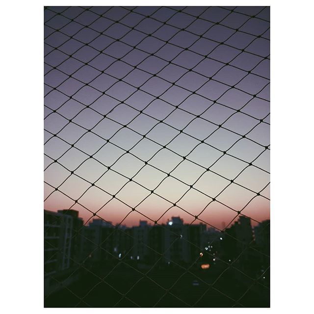 ° SUNSET °

#sunset_hub #sunset #sunset_madness #sunset_pics #sunsetlovers #vsco #vscocam #vscoedit #vscogood #vscoindia #vscogrid #polaroids #cage #net #horizon #vscoworldwide #vsco📷 ##sunsetsky #skyporn #sky bit.ly/2FeYO8T