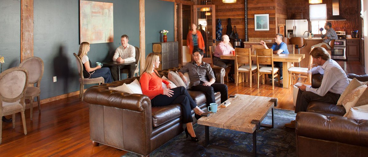 summit_estate's tweet photo. Learn about our addiction aftercare programs for a supportive recovery- https://t.co/HePlzdK5wl
#addictiontreatment #addictionrecoverycenter #luxuryrecoverycenter #adictionaftercareprograms https://t.co/nuTXIP7N95