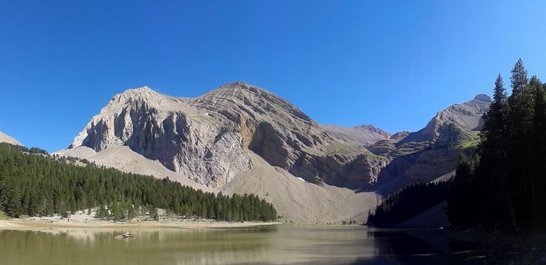 DescubreHuesca's tweet photo. El #IbónDePlan, también conocido como #BasaLaMora https://t.co/gQ0Ww7Lma4 #Ibones #Pirineos #Huesca https://t.co/2bfHaq5z0t