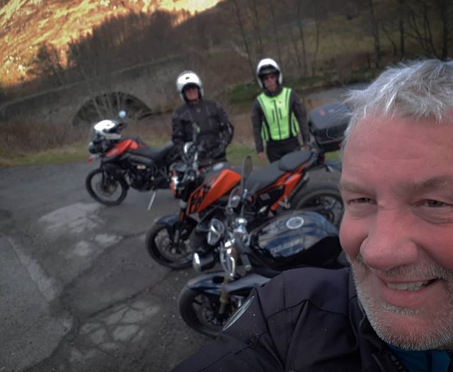 Great day out today...a tad Baltic but sunny and quiet, dry roads. #dundee #crieff #comrie #smaglen #dunkeld #glamis #triumphtiger800xc #triumph #triumphmotorcycles #triumphtiger #triumphstreettriple #triumphtiger800 #triumph_uk Braw.