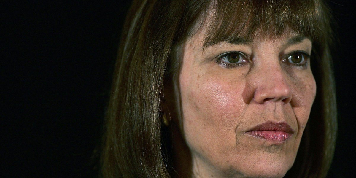 6\\Judith Miller played a reporter for the New York Times, which was her actual position at the time.