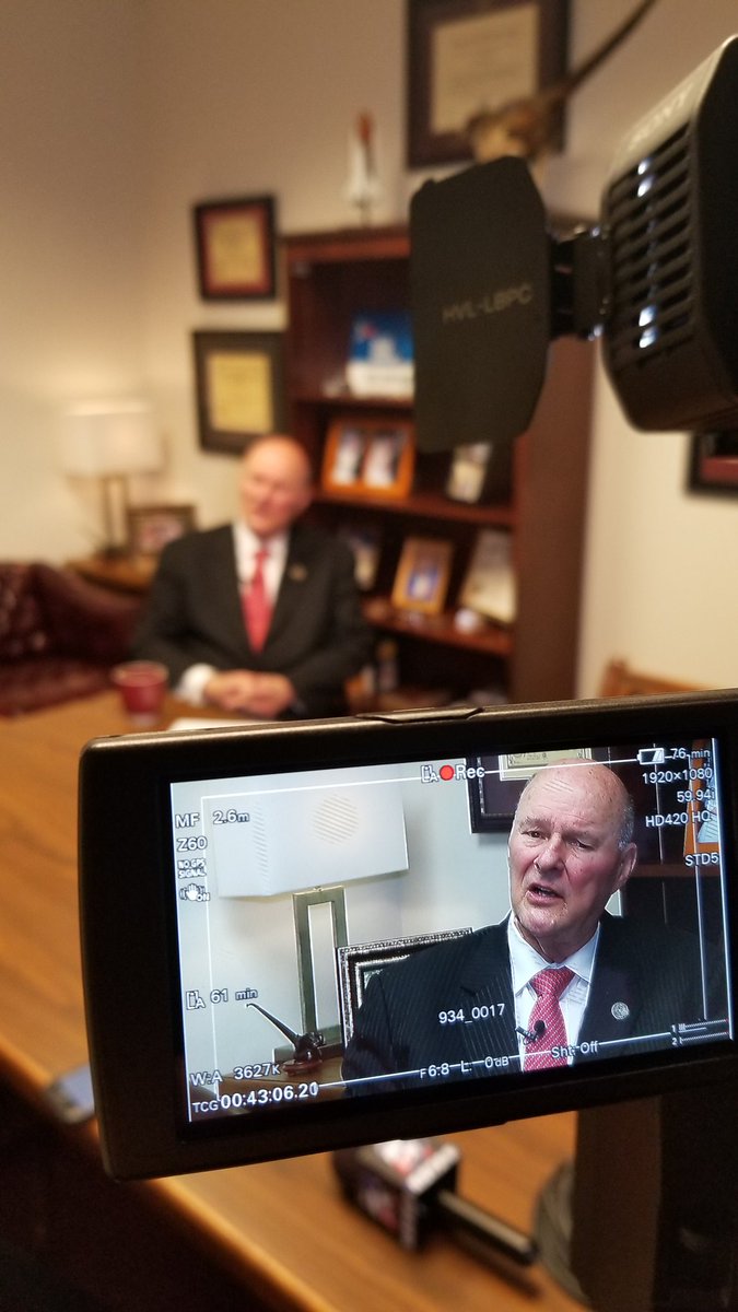 TVsMichaelOder's tweet image. Busy morning at the Capitol. @KBTXKathleen getting some great interviews with @KyleKacal &amp;amp; @RaneyForTexas. #TxLege #86th