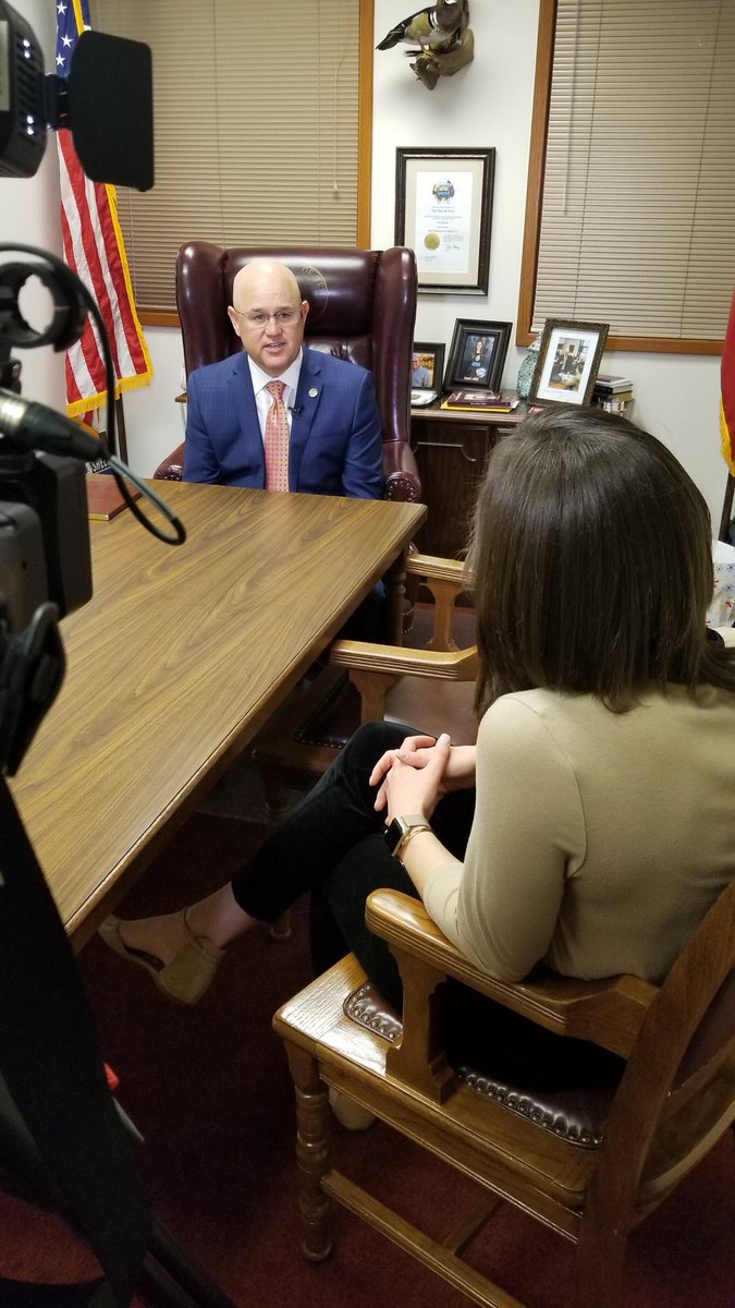 TVsMichaelOder's tweet image. Busy morning at the Capitol. @KBTXKathleen getting some great interviews with @KyleKacal &amp;amp; @RaneyForTexas. #TxLege #86th