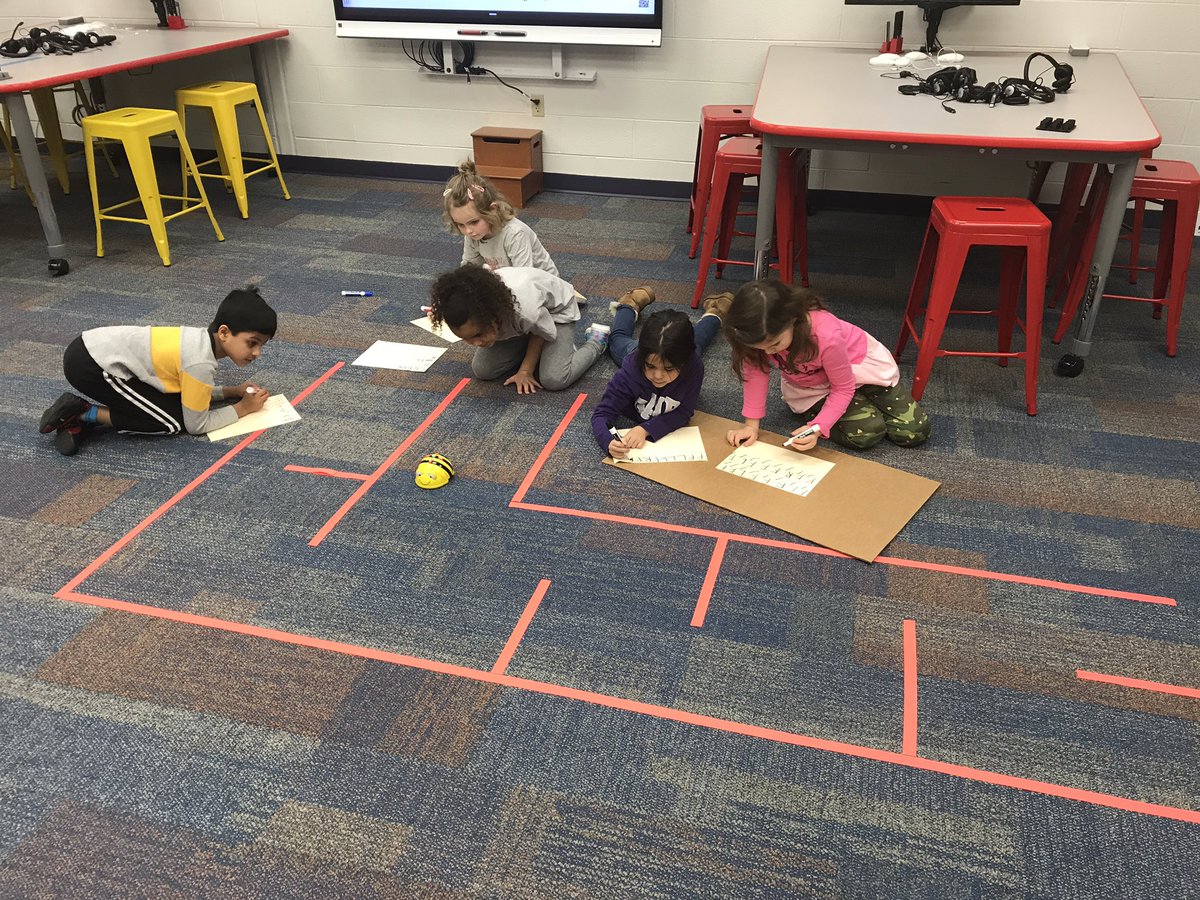 MrPicard_HES's tweet photo. Kindergarten got challenged today. Get your BeeBot through the maze! #HappyHillendale #HESTech #coding https://t.co/ae4rRJ931l