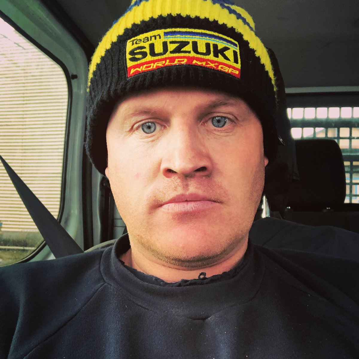 Work work bored 😐