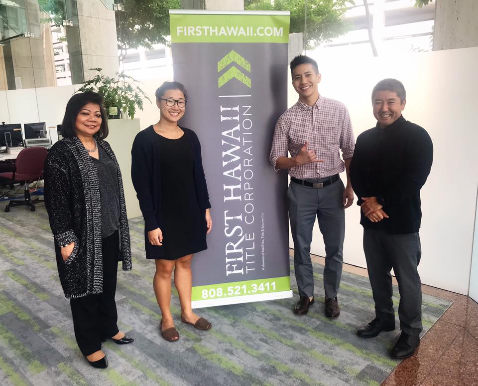 HawaiiTitle's tweet photo. Aloha! Another satisfied customer! #FirstHawaiiTitle #TitleAndEscrow #ClosingDay #Hawaii #HawaiiRealEstate #homeownership https://t.co/1Te8aceifb