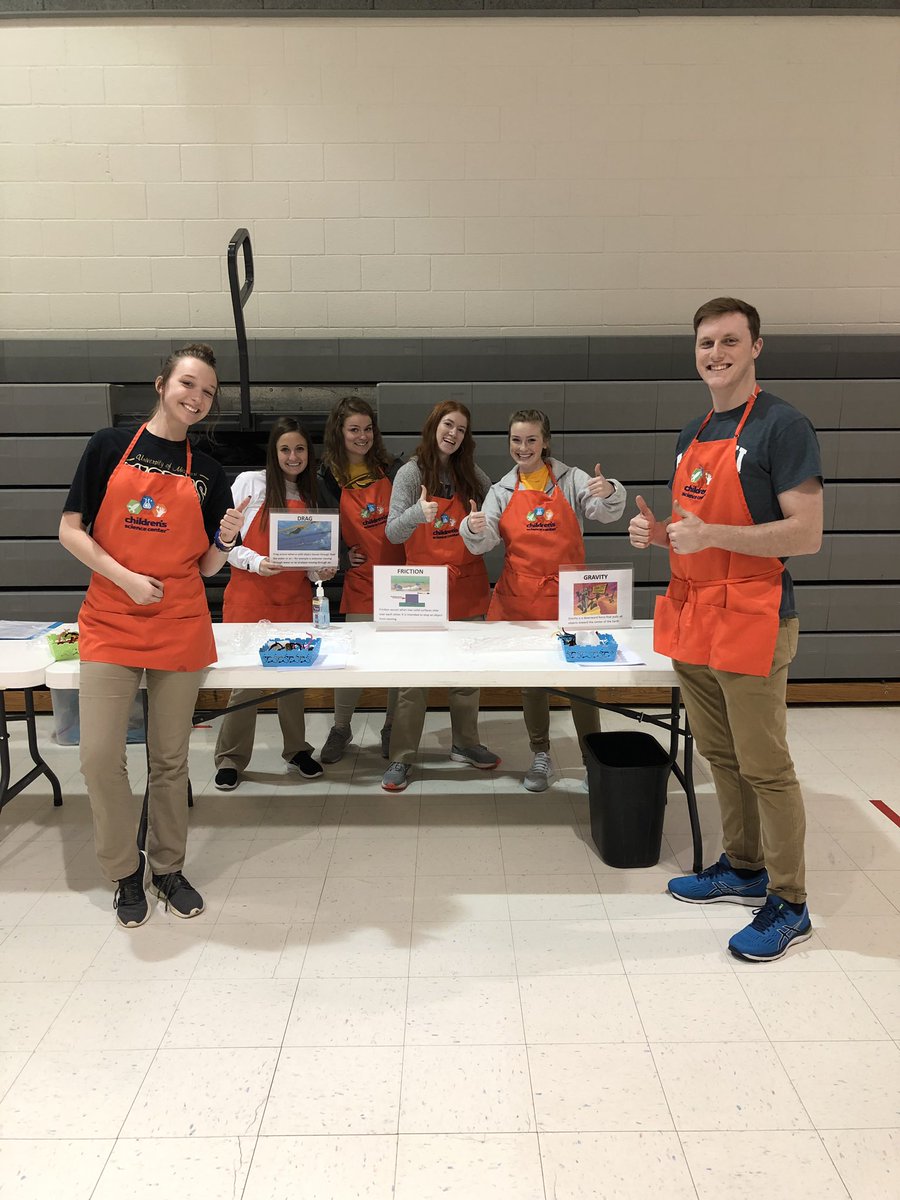 MAB_DC1's tweet photo. Family Science Night was an MABreeze thanks to the DC Children’s Science Center! We had the best time working with students on experiments at a local elementary school tonight! 🔬✨ https://t.co/9ljhJUaEy2