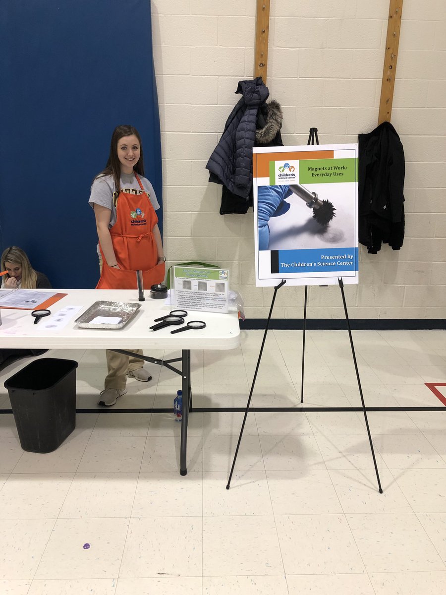 MAB_DC1's tweet photo. Family Science Night was an MABreeze thanks to the DC Children’s Science Center! We had the best time working with students on experiments at a local elementary school tonight! 🔬✨ https://t.co/9ljhJUaEy2