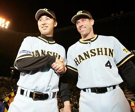 阪神 2006 交流戦ホーム用復刻版ユニフォーム（1979年〜1983年ビジター