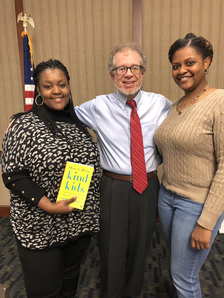 Lillie Lewis tweet media