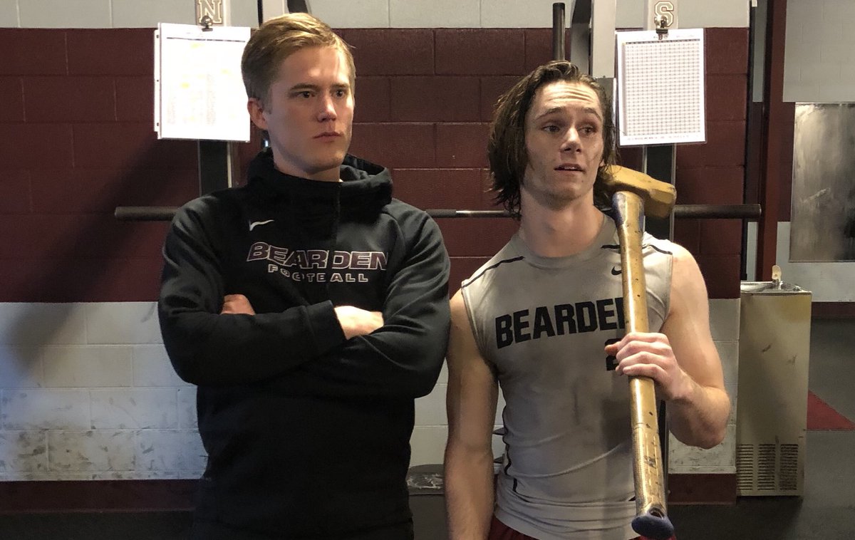 BHSFB_Strength's tweet photo. Big day for @Jackson75786364 winning The Iron Dog of the Day...seen here with his mentor @zscotty_7 https://t.co/HPu9nk4rUV