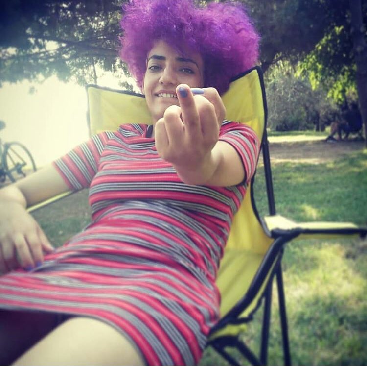 Evettt yarakları görelim 🍆🍆😋 kim sakso ister