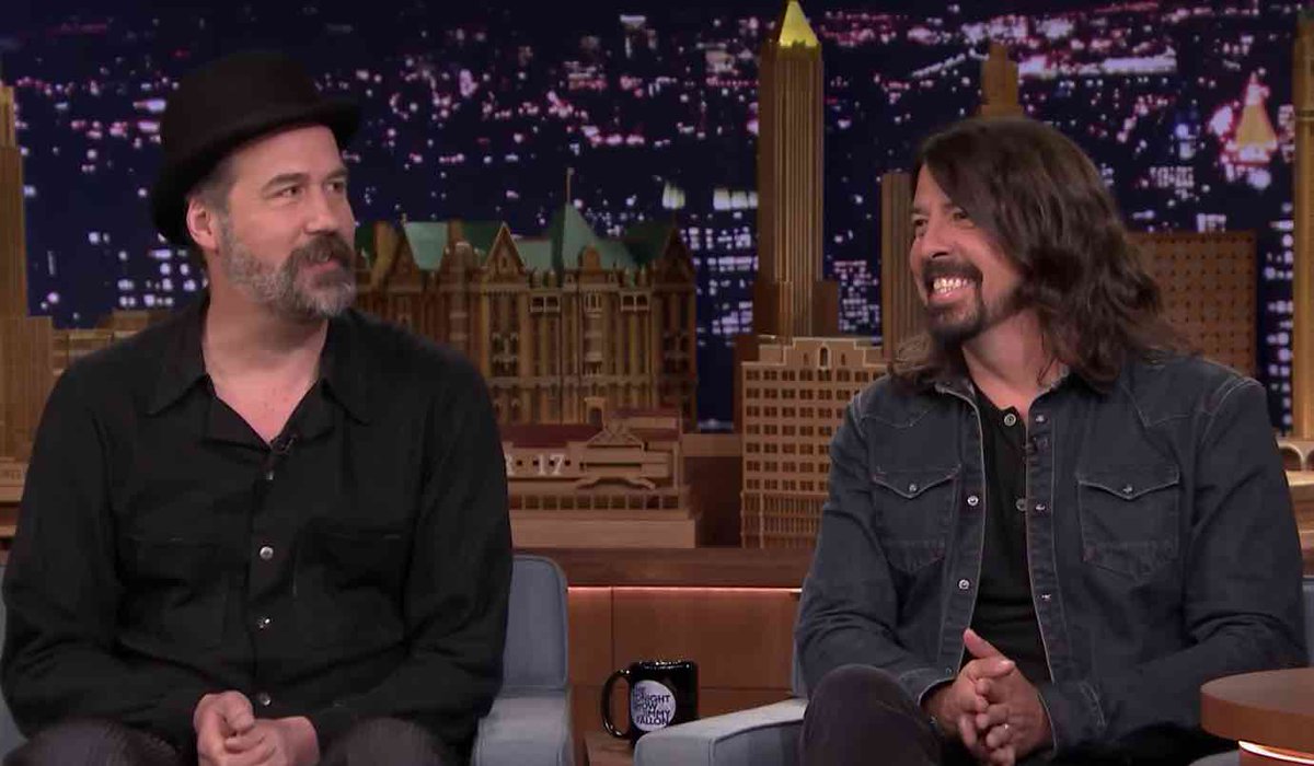 foofightersnews's tweet photo. Nirvana Bassist Makes Surprising Dave Grohl Comment: 'Please Don't Tell Him That!' - Alternative Nation #FooFighters https://t.co/mpiOrkKZK8 https://t.co/iXMSvPTXu1