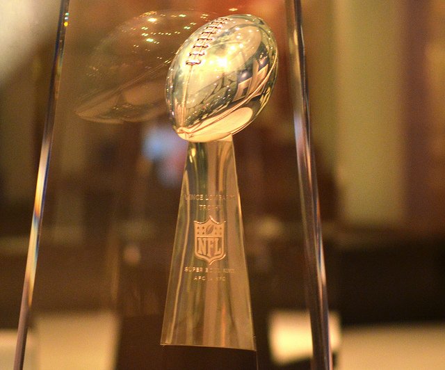 BigBoxTickets's tweet photo. The chase for the Lombardi trophy is down to four! Find tickets for NFC &amp; AFC Championship games as well as the Superbowl! Secure tickets to all NFL games backed by our 100% guarantee! https://t.co/zOTxvhouLA #NFCChampionship #AFCChampionship #SuperBowl #tickets #football #nfl https://t.co/rwfWuEZNzn