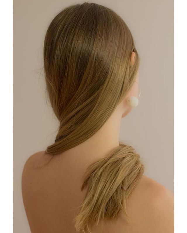 fayality's tweet image. La femme cachée | @camdehem_ « Art is omnipresent: it is living inside all of us. I like to see it as a form of primal communication, beyond words. I started creating when I realized it helped me express things I felt inside and struggle to figure out by… bit.ly/2Frbmuh