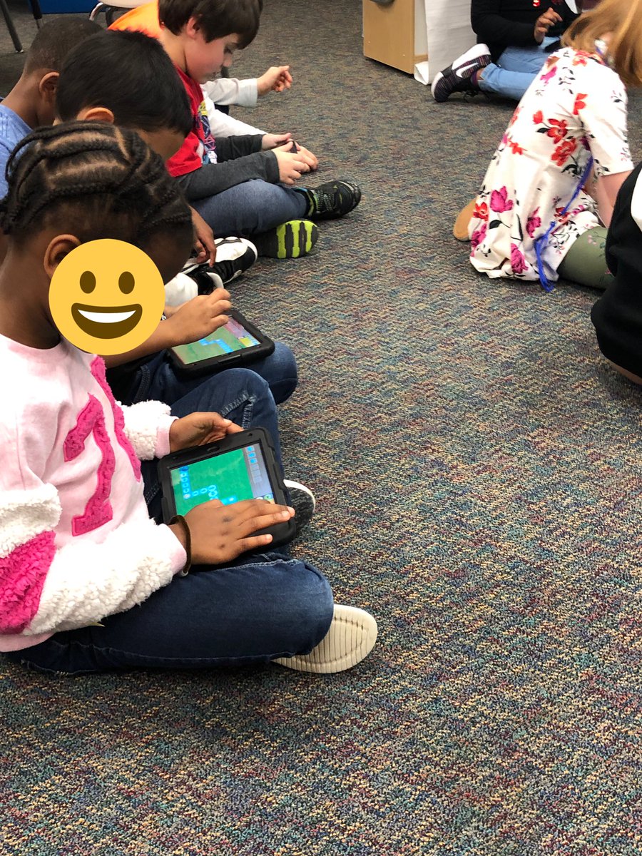 TheAutumnJoy's tweet image. Thank you @FElibrary for the fun coding lesson today! #fielderpride #codingiscool #kodable