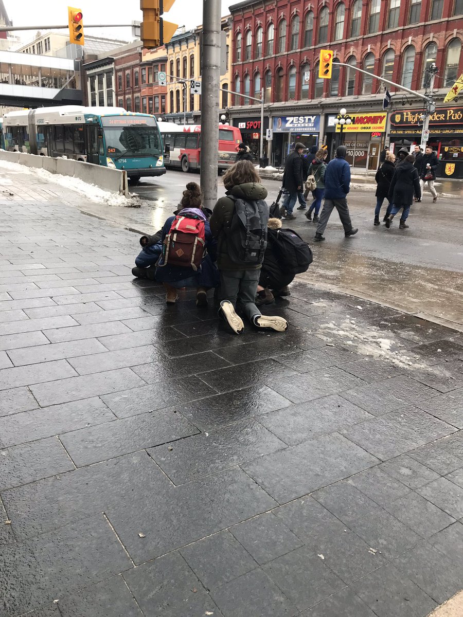 An eye opening outreach today with my gr 11 class. Bringing awareness to the issues of homelessness and those in need. Handing out supplies, food and blankets .They are not one story... #studentswholead <a href="/OCDSB/">OCDSB</a> <a href="/GlebeCI/">Glebe Collegiate</a> <a href="/ochottawa/">Operation Come Home</a> <a href="/ysb_bsj/">Youth Services Bureau</a> <a href="/Youth_Ottawa/">Youth Ottawa</a> <a href="/mealshareYOW/">Mealshare Ottawa</a>