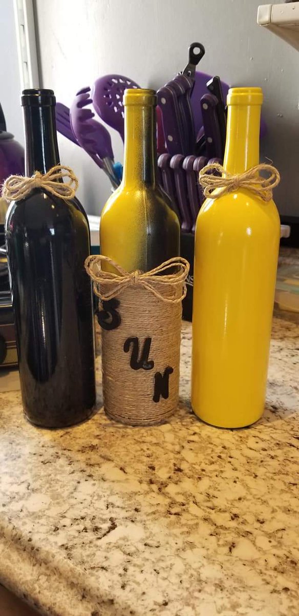 MMWebsiteDesign's tweet image. Custom wine bottle decor, contact of for your orders