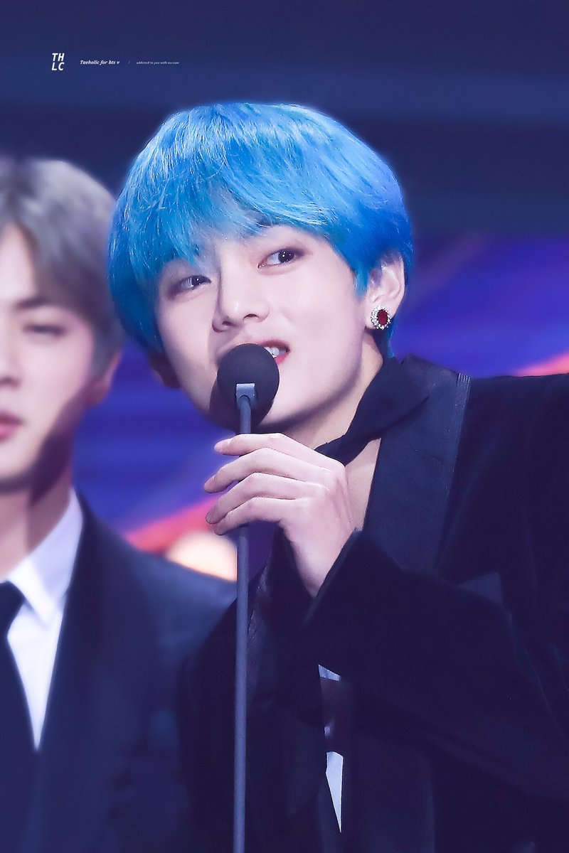 taehyung pics⚡️ tweet media