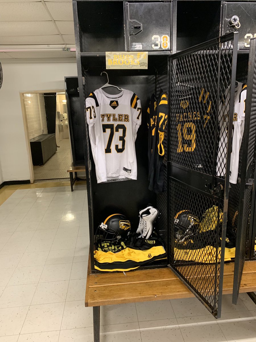 CoachDBrooks51's tweet image. I had a great time on my  Official visit at tjc today #apachestrong