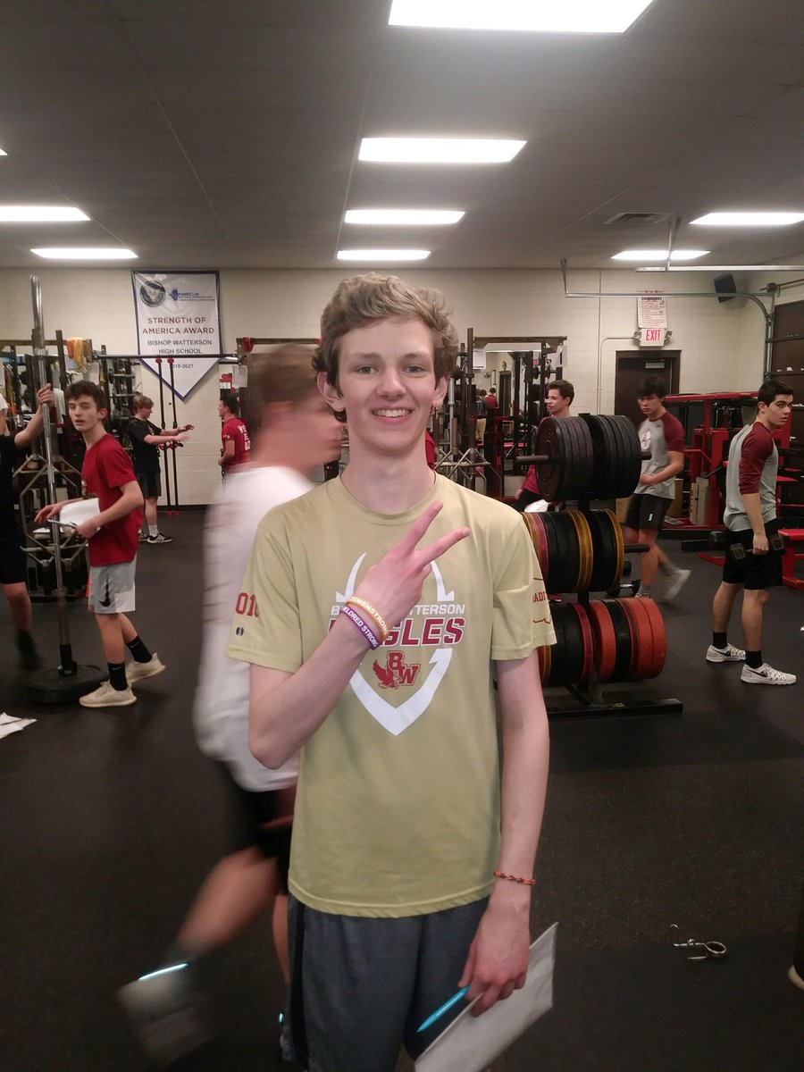 Great to have Troy in weight room working out with us today. What a tough kid. Ready to get back at it. #STEMENSTRONG