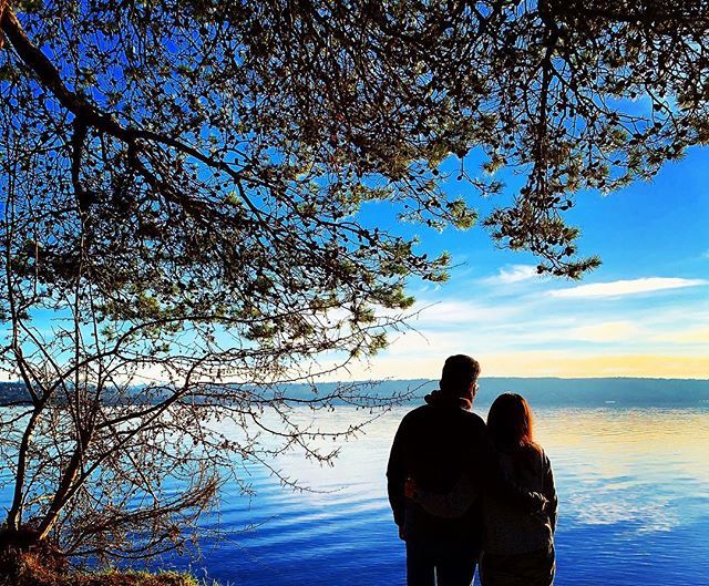 PVTravelDiaries's tweet photo. These winter days in Seattle gave us so many moments to enjoy!
.
.
.
.
.
.
.
.
.
#pnwphotographer #pnwonderland #naturephotography #pnw #travelholic #travel #cascade #travelblogger #travelphotography #winter #travelguide #traveldiaries #travelgram #wande… https://t.co/Pox2sjmCBq https://t.co/gILrWDZ5yk