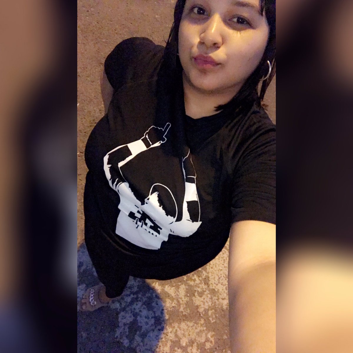 Liiizzyx3's tweet photo. Hola🖤 https://t.co/rzVvYCDKOB