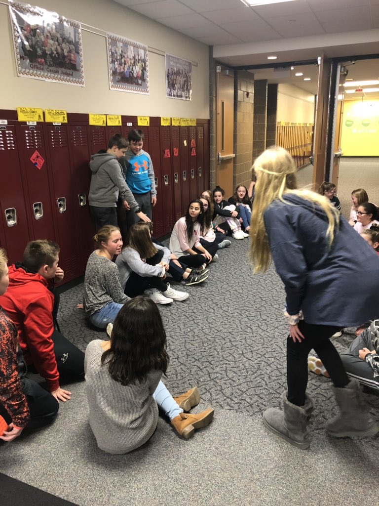 CumbeeMs's tweet photo. First Official Best Buddies meeting kicked off today! The students had a blast getting to know each other. Looking forward to next month! #HCMS157c #157c https://t.co/7T4EN6APWM