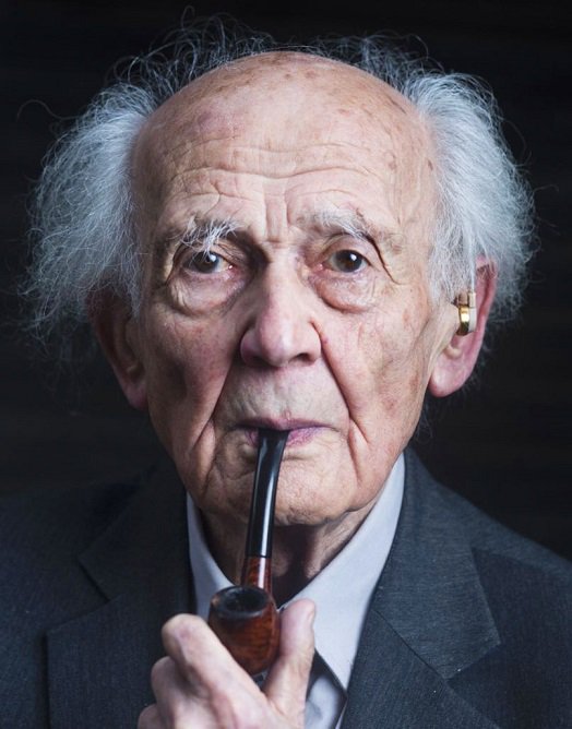 InchiostroSimp's tweet photo. «Penso che si debba essere sia realisti che morali. Probabilmente dobbiamo riconsiderare come incurabile la diversità del modo di essere umani.»

(Zygmunt Bauman)

Filosofo e sociologo polacco, basò il suo lavoro sulla stratificazione sociale e la modernità

(† #9gennaio 2017) https://t.co/uE1zFVh5VT