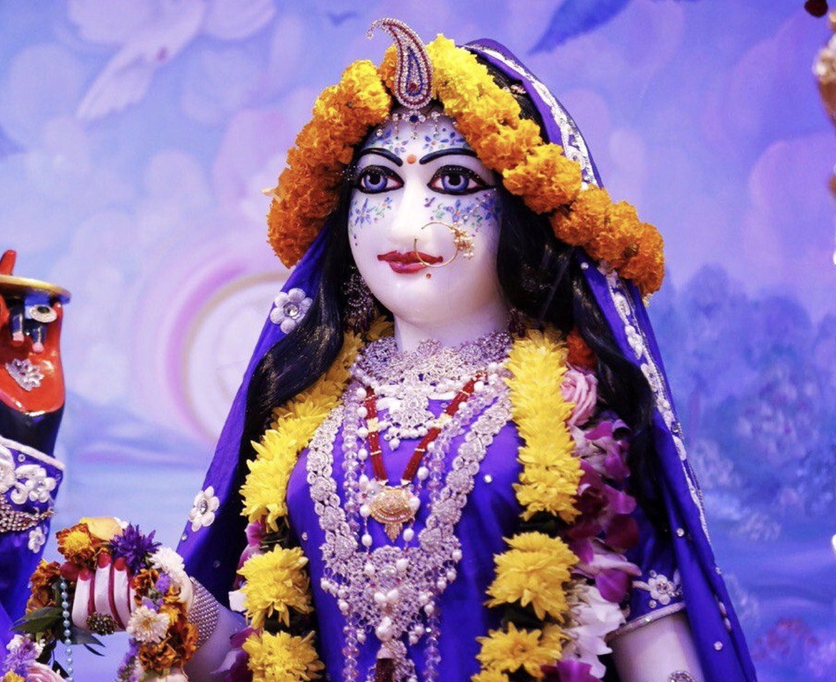 vishwananda_FR's tweet photo. #Rhada, #ashtami, #éveil 
-Tweet du 16 sept 18 https://t.co/j1kBiIbC65