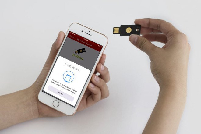 appleinsider's tweet photo. Yubico has received MFi certification from #Apple, meaning that there is a Lightning YubiKey dongle for authentication coming to the #iPhone and #iPad soon. #CES2019 https://t.co/57EGV2Oaa7 https://t.co/qacIaYAi0G