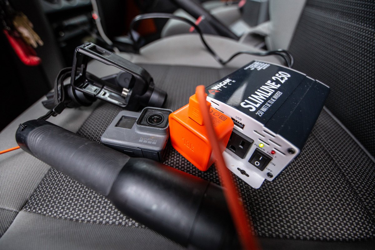 wagantech's tweet image. Easy plug-and-play power while on the go; it's the SlimLine 250W Inverter!
PC: @cathyandersonphoto ♥
•••
#slimline #inverter #ACtoDC #powerinverter #powerconverter #Jeep #plugandplay #wagantech #inversores