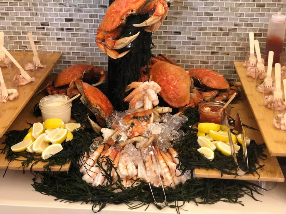 FoodServMatters's tweet photo. A final #collegefootball wrap-up at @LevisStadium with these mouth-watering #gameday specialties. Thank you @LevyRestaurants for the gracious #hospitality.  Until next year #CFBFans #foodservicematters https://t.co/sB8outCyau