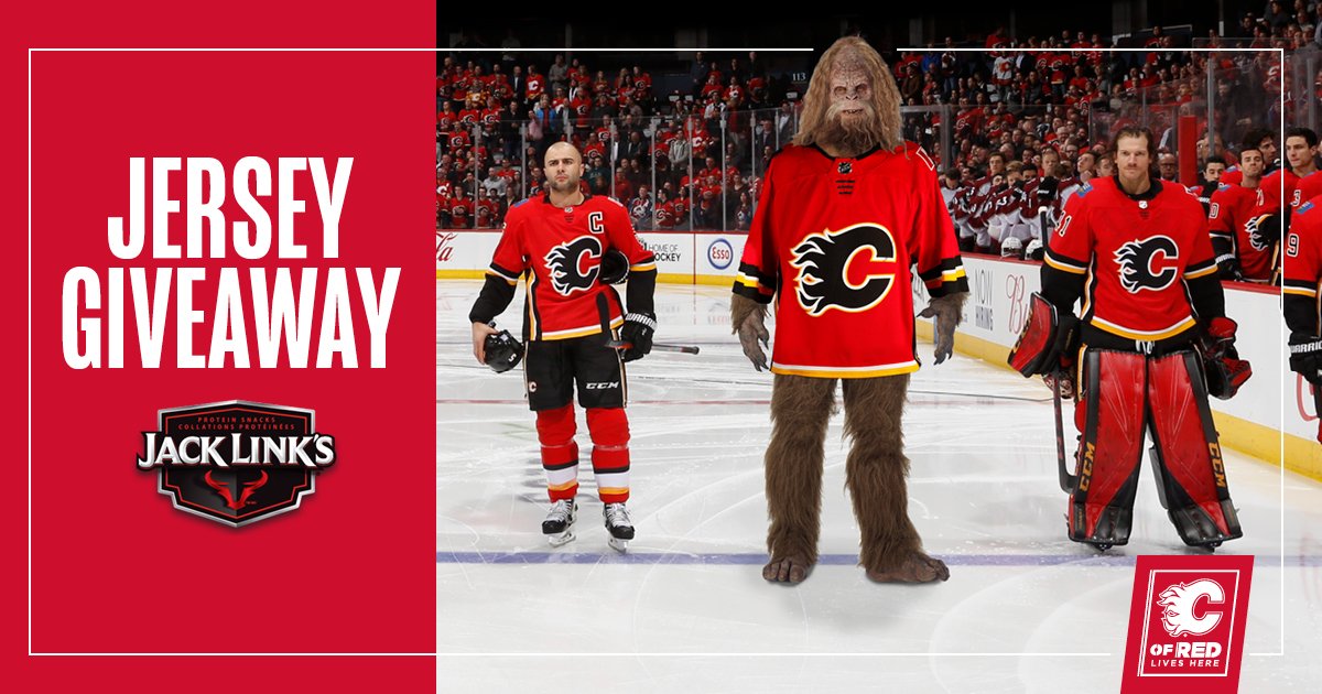 #CofRed, give this a retweet and you'll be automatically entered to win a #Flames jersey courtesy of our friends at <a href="/jacklinkscan/">Jack Link's Canada</a>!

#FeedYourWildSide