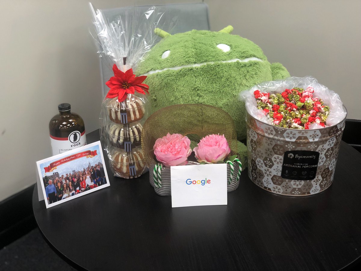 JXTGroup's tweet photo. Thank You to All of Our Fantastic Clients For All of the Holiday Gifts! ๐ #shopping #emailmarketing #marketing #jxtgroup #GoogleAds #business #Advertising #socialmedia #socialmediamarketing #Sales #Google #HolidayShopping #newyear #2019 #gifts #holidaygifts https://t.co/zdzTPte4Om