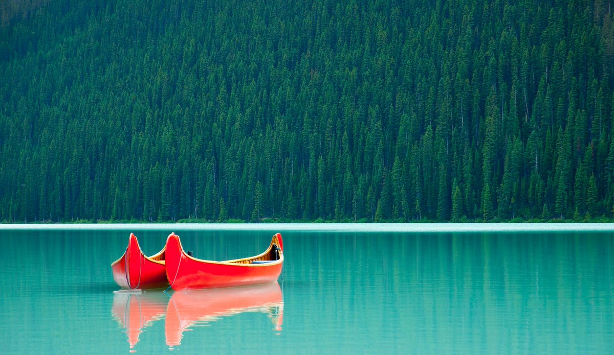 Canada's breathtaking beauty is second to none (in our opinion anyways!) Did you know Canada has more lakes than any other country? Combined, Canada's lakes make up 20% of the world's fresh water!