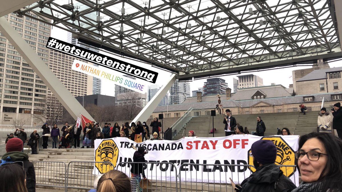 YFSlocal68's tweet image. We’re at Nathan Philips Square in Solidarity with the Wet’suwet’en territory. #WetsuwetenStrong ✊🏼