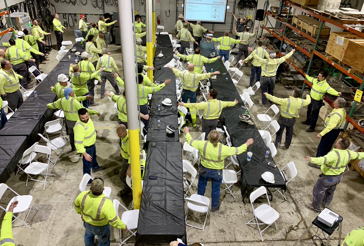 ShannonSGraves's tweet photo. Ergonomics &amp; stretching - healthy knees &amp; shoulders with @briotex. #SafetyWeek2019 #CEMEXLouisvillePlant #Zero4Life #SafetyFirst @philipanics @langtonrj @hbolioa @AGR78130 @CEMEX_USA https://t.co/W3JuE3rxI7