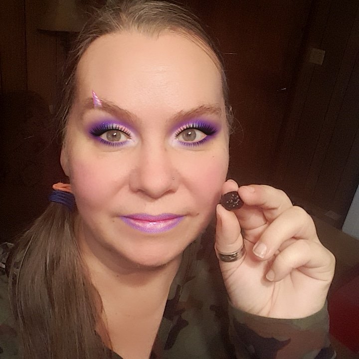 Ladydy316's tweet photo. Thanks to @socialnature and @sambucol I got to try out #sambucolgummies #gummiegoodness #immuntiysupport
These taste great! Almost like a #blackberry #grape combo.
•••
#trynatural #gotitfree #freesample #samplecommunity #samples #selfie #me #healthy #goodforyou #supplements https://t.co/TB2w1q0zg8