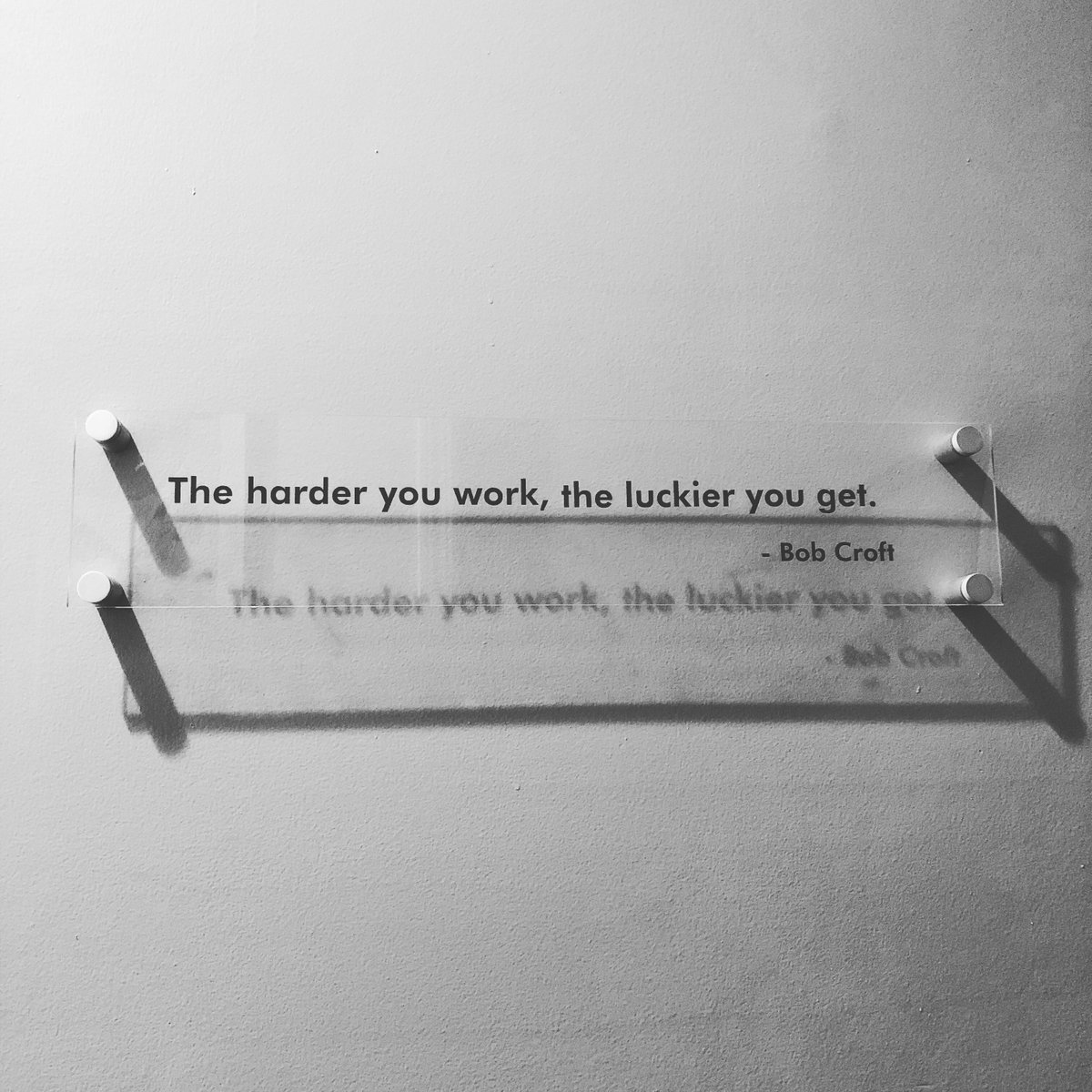 New Year Motivation 👊🏼 #workhard #newyear #motivation #business #signage