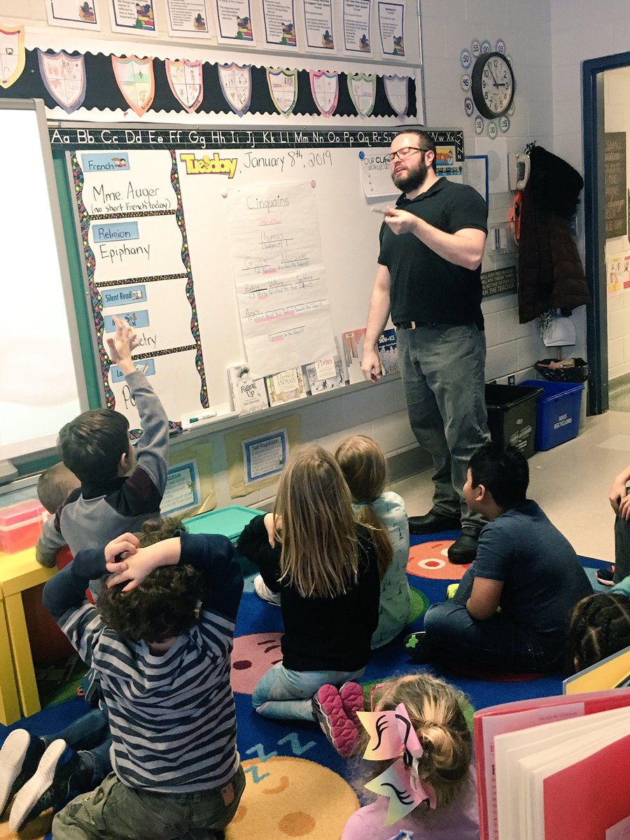 Mr. Cearns, my student teacher from @uOttawaBEd is teaching the Ss about Cinquains. A great form of poetry to teach grammar!