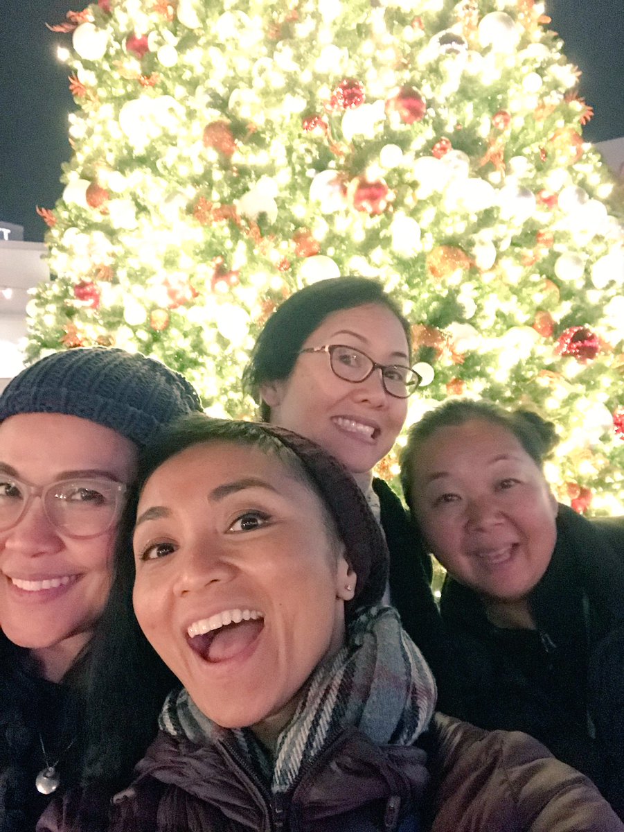 Mama_Bares's tweet photo. When ALL @Mama_Bares get together....#BabyBares are never far behind❤️ #latepost #playdate @DisneyOnIce https://t.co/gzCwnsk8I9