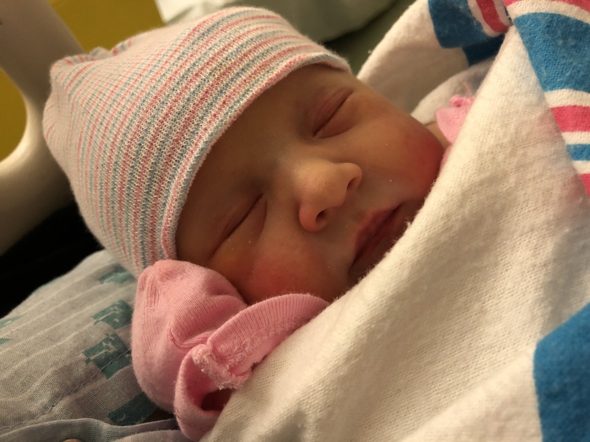 lexiiileaa's tweet photo. I’m so blessed to be the mommy of this little angel💗 https://t.co/jDo3rSQJz2