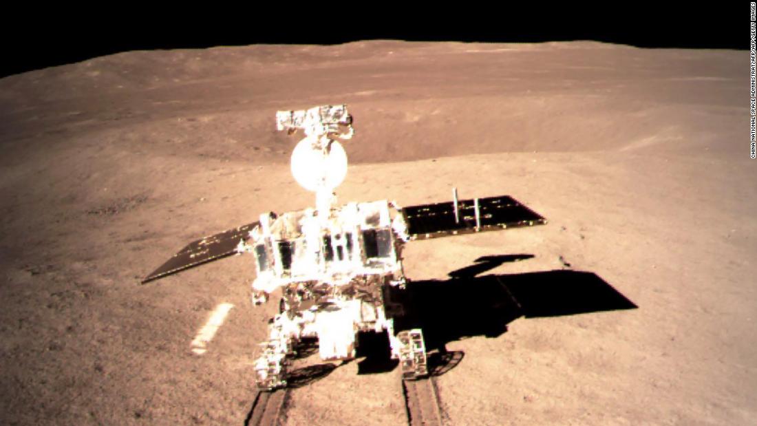 RajaPetra's tweet photo. After it was reported that China has landed a spaceship on the dark side of the moon, Lim Guan Eng announced that Malaysia plans to land a spaceship on the sun. Because of the intense heat, which will burn up the spaceship, the landing will be done at night when it is cooler. https://t.co/L2vD6RyYKq