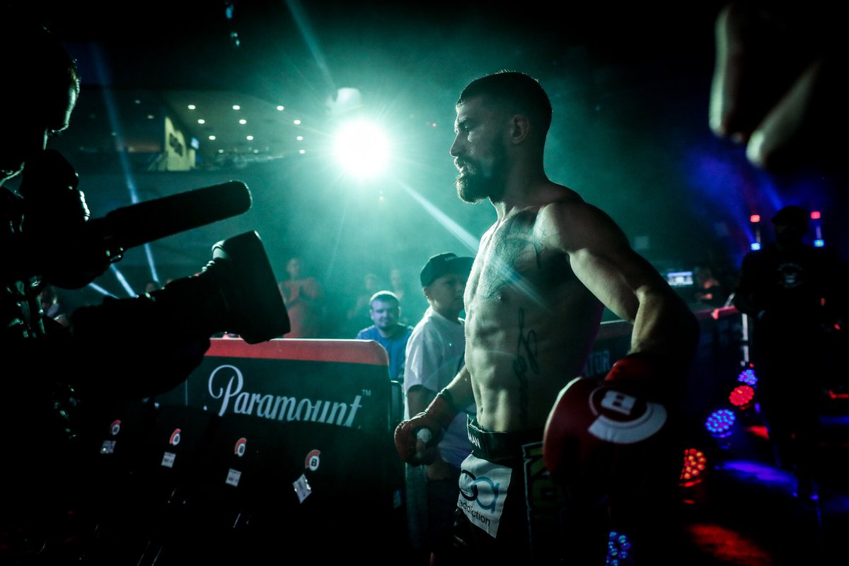 BryceLogan23's tweet photo. The lights are calling, It’s my time shine!
-
Next Saturday, January 19th, I will be throwing down for the @CESMMA Lightweight World Title live on @UFCFightPass!
-
#getthestrap #PowerMMA #JKztrength #champishere #comebackszn #bettereveryday #mma #ufc #bellator #CES54 https://t.co/rhZTVg51Nj